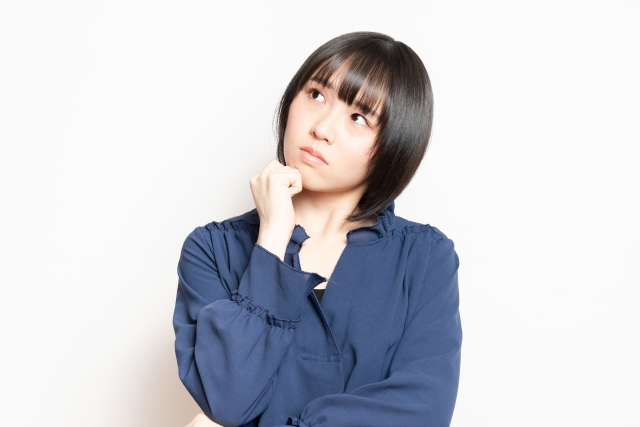 困っている女性